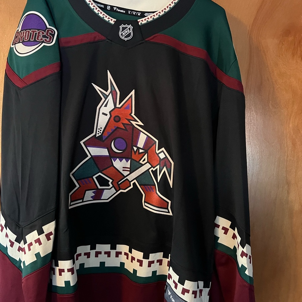 Coyotes Black and Green hockey jersey